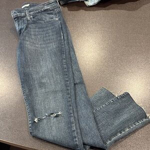 Levi’s 711 skinny distressed denim